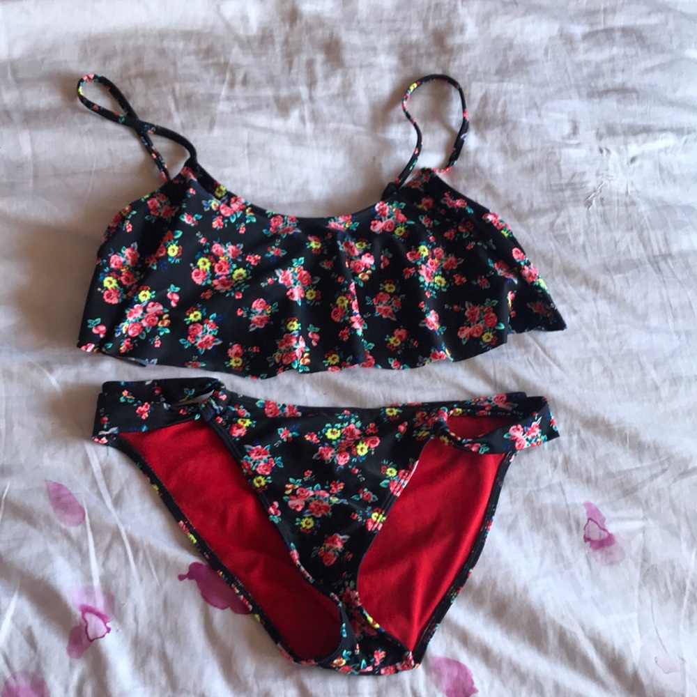 Swim suit
